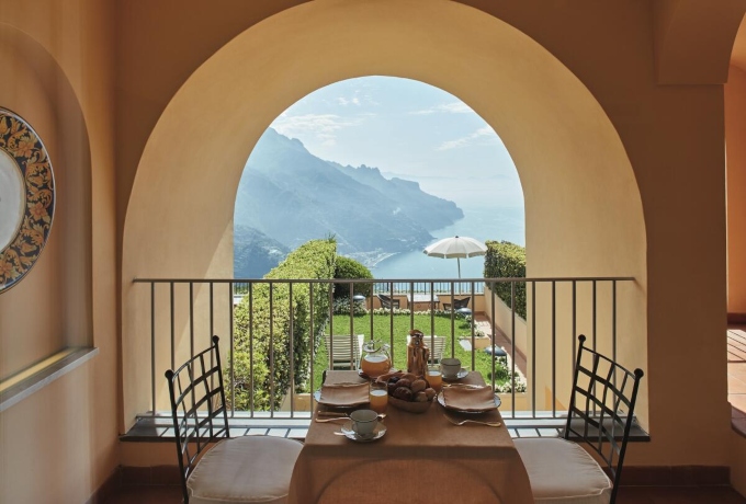 Luxury Italy hotel view Rome Amalfi Florence Clements Travel Virtuoso partner benefits.
